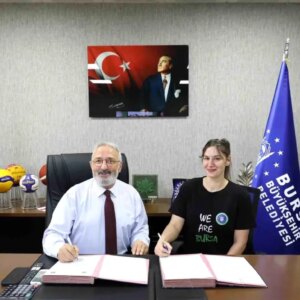 bursa buyuksehir belediyespor kadrosunu guclendirdi 6BmklyZ4