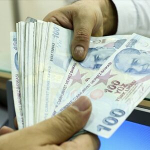 toplu sozlesmede sunulacak yeni teklifin saati belli oldu bakan isikhan ile sendikalar 1830da gorusecek ZkgXReQp