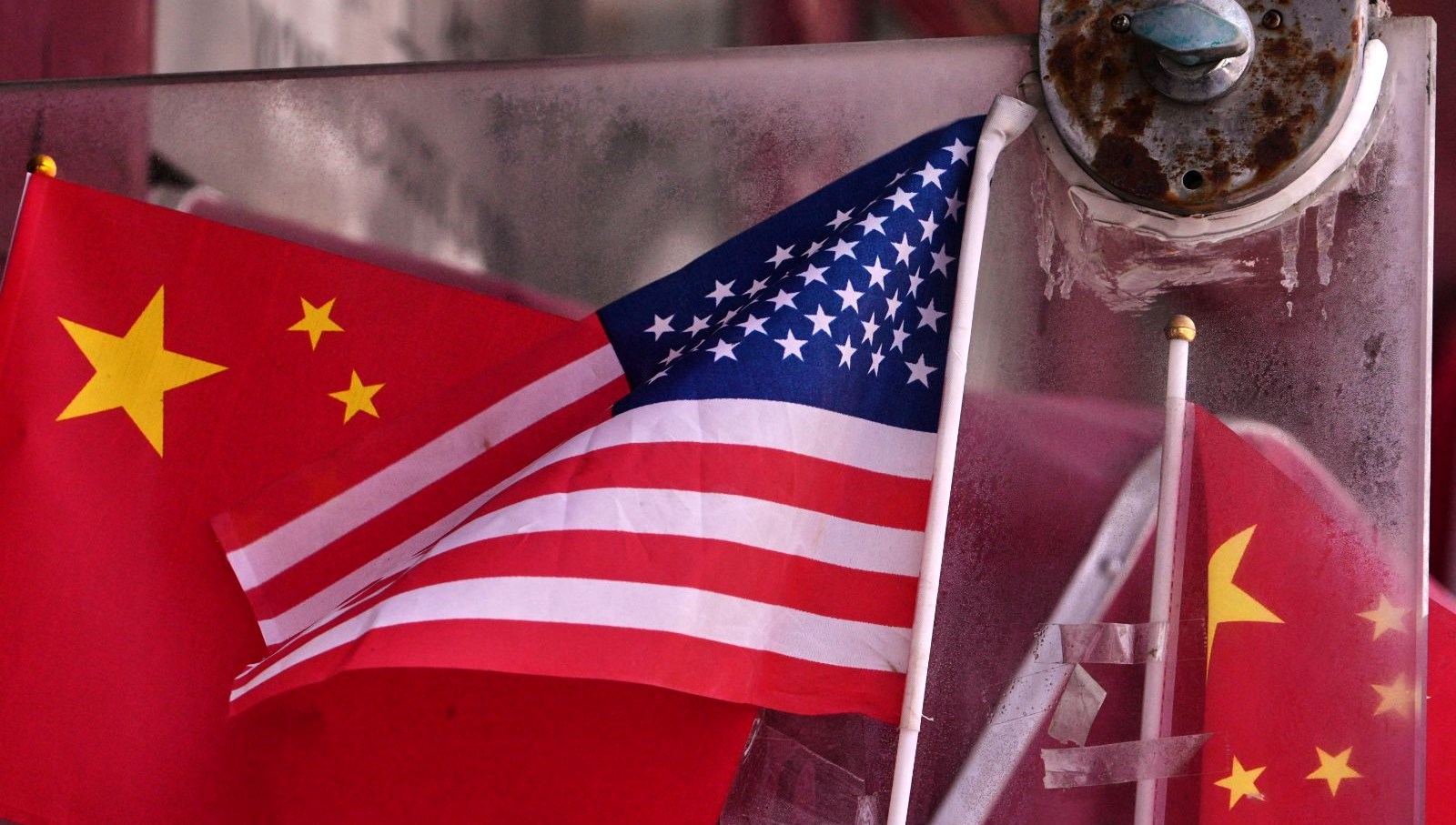 trump cinin dunyayi rehintutmasina izin verilmemeli 2NWkp3lF