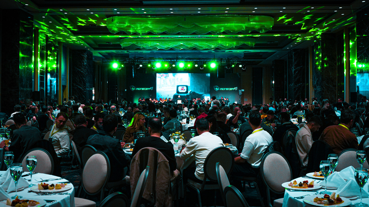 turkiye merkezli monster bilgisayar 25inci yilini kutluyor global pazarda buyume surecek KO4jaStD