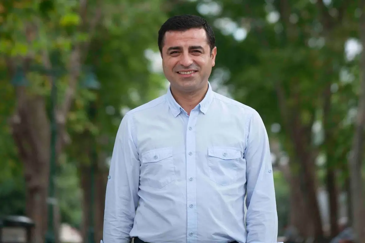 bahceliden sonra bir demirtas cikisi daha partinin agir topu net konustu 8NI6m7Hn.jpg