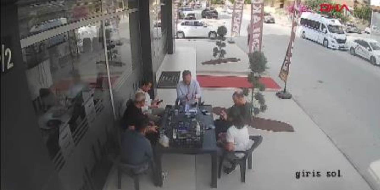 Tarsus’ta Havadan Düşen Tavuk, Şaşkınlık Yarattı